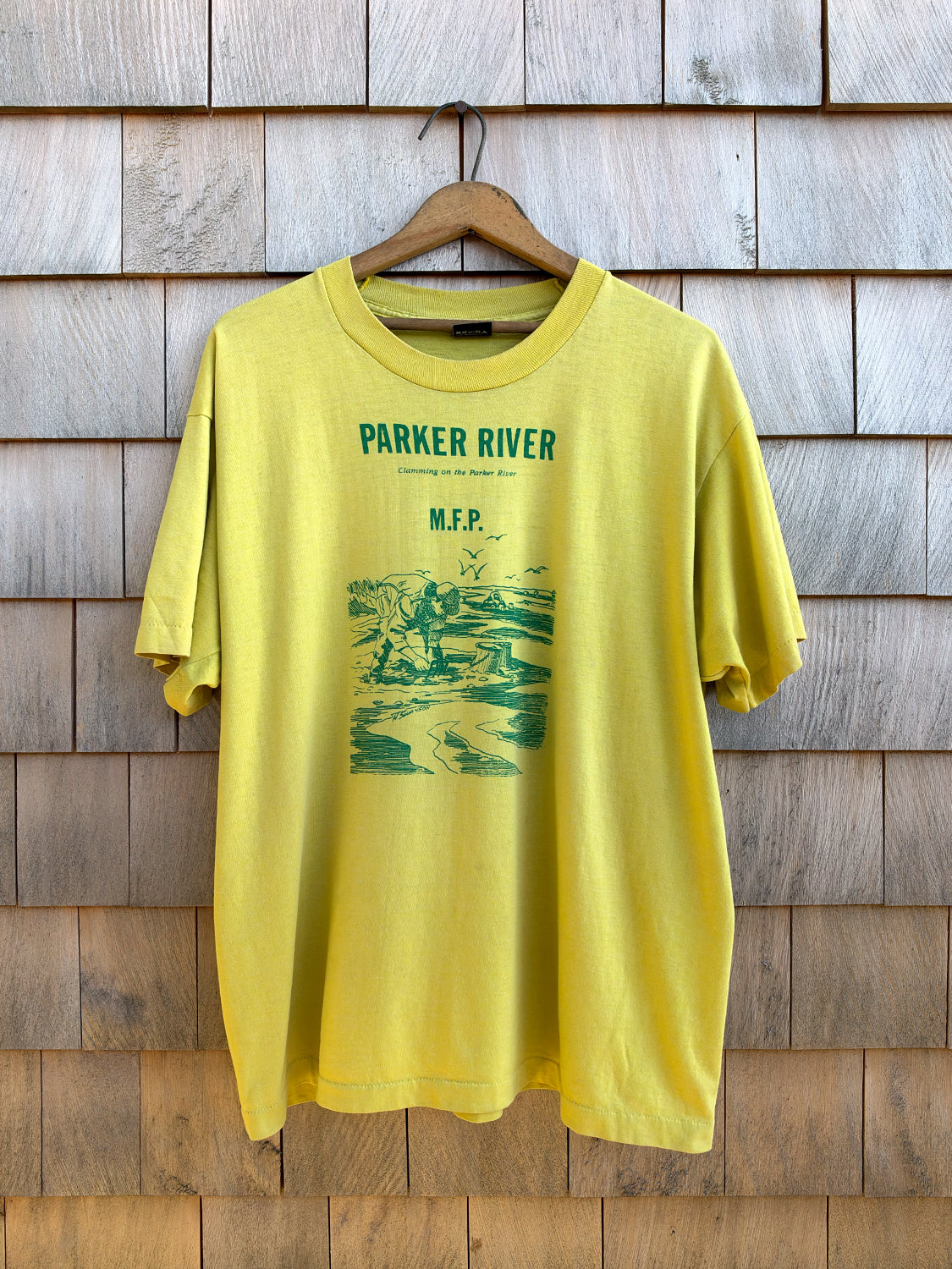 Parker River Clamming Tee - 1990s